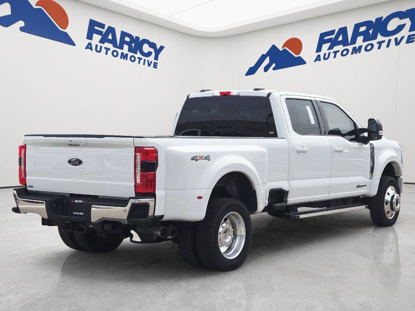 Used 2025 Ford F450 Lariat AWD/4WD image 5