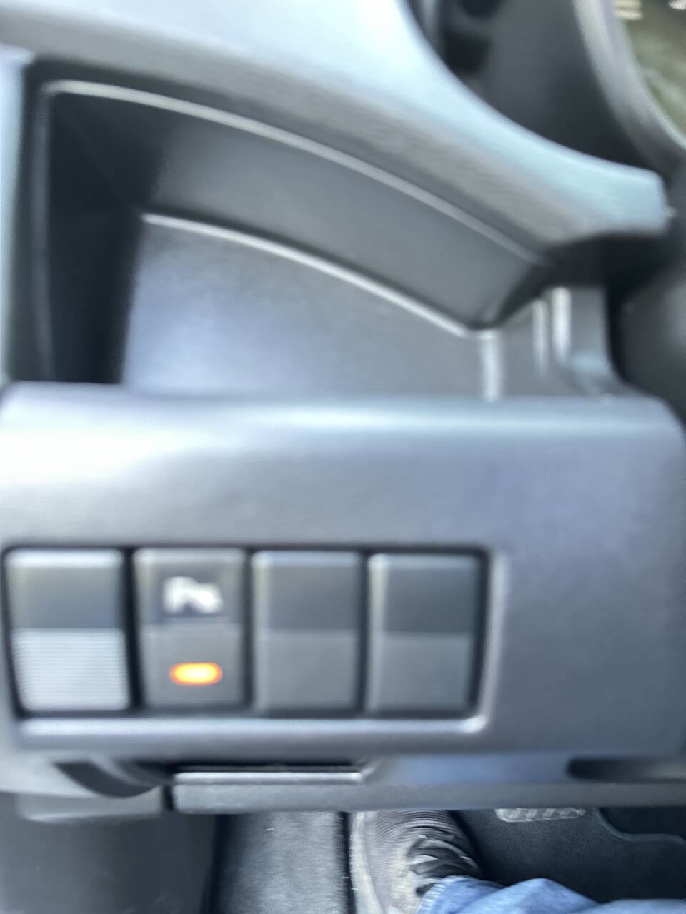 Used 2013 MAZDA MAZDA5 Touring image 20