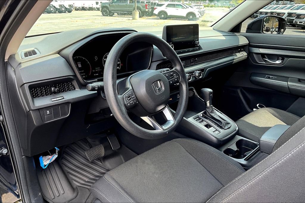 Used 2023 Honda CR-V LX image 14