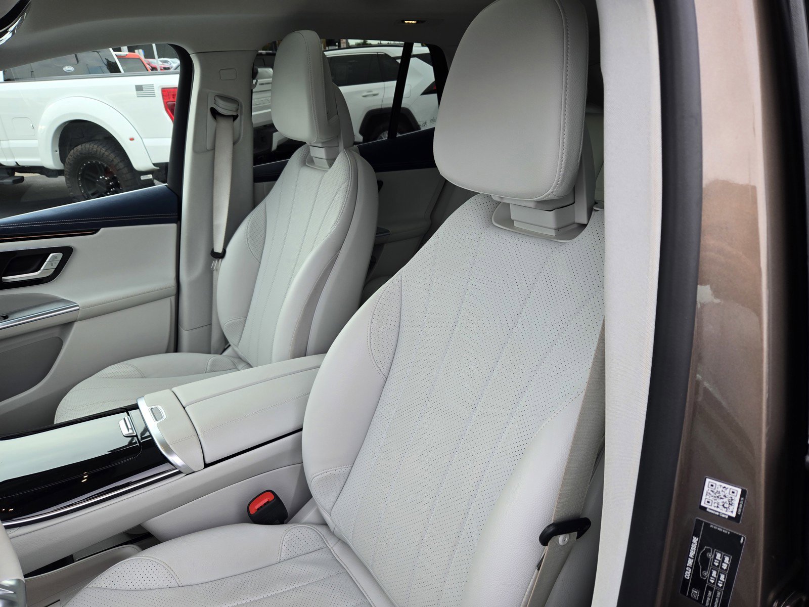 Used 2024 Mercedes-Benz EQE 350+ 4MATIC SUV image 15