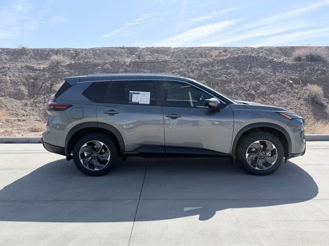 Certified 2024 Nissan Rogue SV w/ SV Premium Package FWD image 4