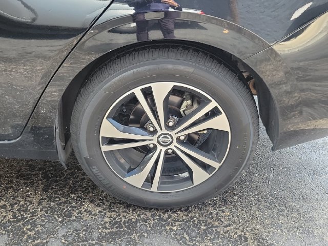 Used 2022 Nissan Sentra SV w/ All-Weather Package FWD image 8