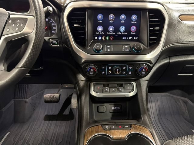 Used 2023 GMC Acadia SLE w/ Driver Convenience Package image 30