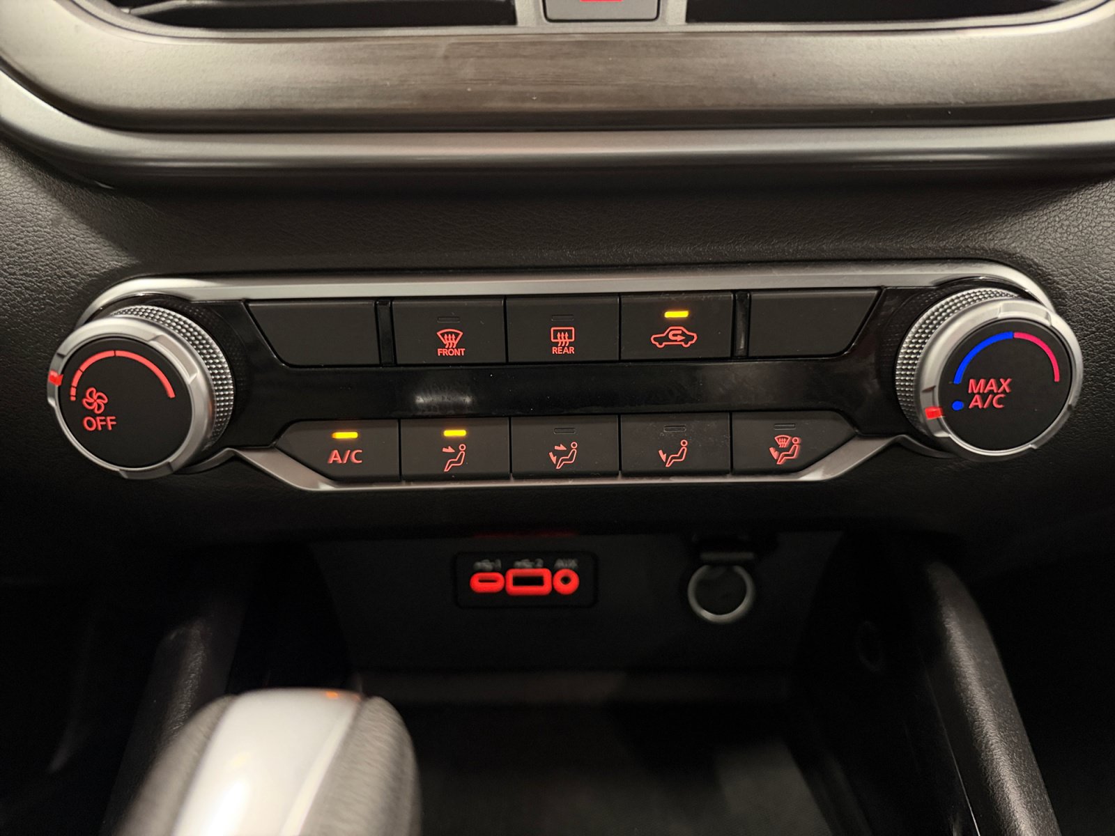 Used 2024 Nissan Altima 2.5 SV FWD image 19