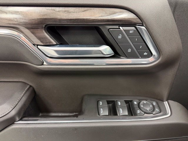 Certified 2022 Chevrolet Silverado 1500 LTZ w/ LTZ Premium Package AWD/4WD image 21