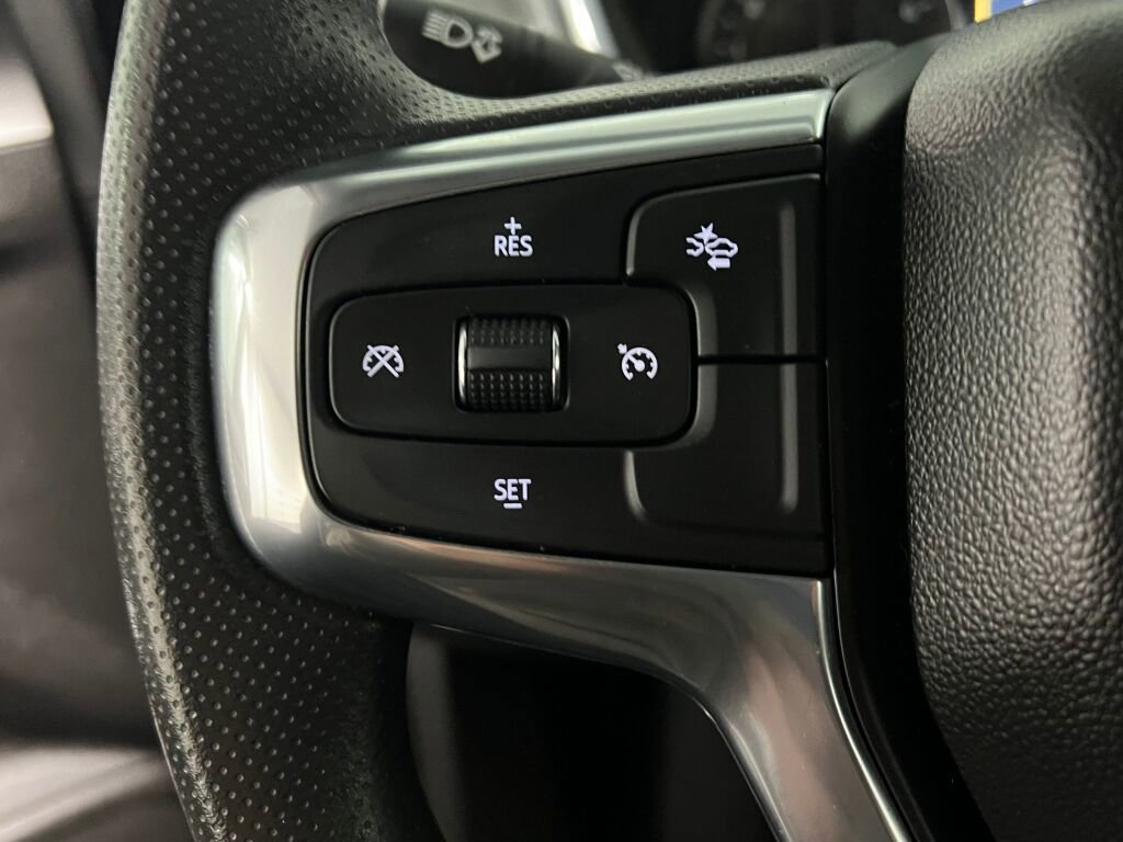 Used 2024 Chevrolet Blazer LT w/ Convenience Package image 11