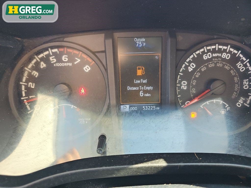 Used 2018 Toyota Tacoma SR RWD image 11