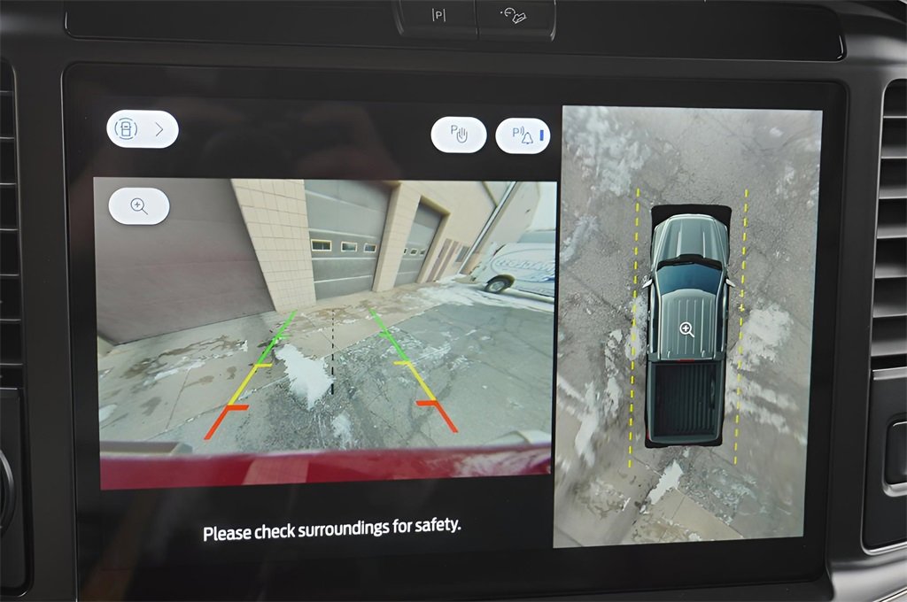 Used 2025 Ford F150 Platinum w/ FX4 Off-Road Package image 26