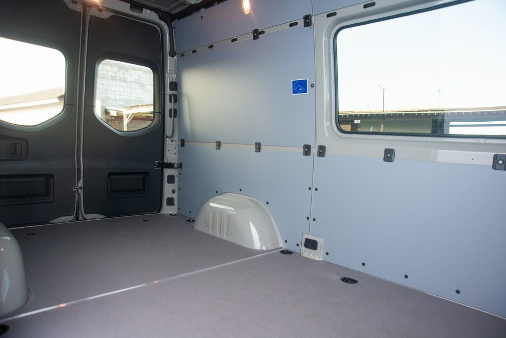 New 2025 Mercedes-Benz Sprinter 2500 image 34