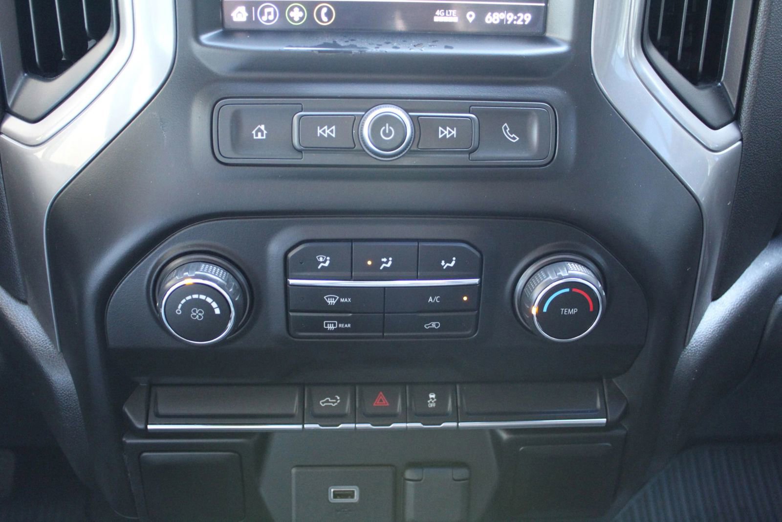 Used 2020 Chevrolet Silverado 1500 Custom w/ Custom Value Package image 20