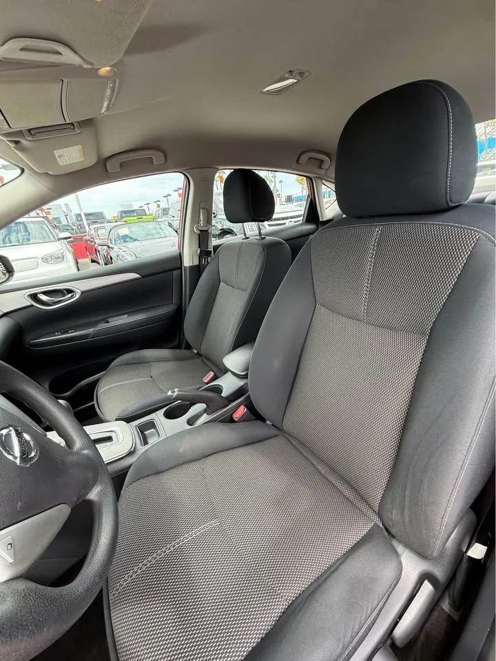Used 2014 Nissan Sentra S FWD image 7