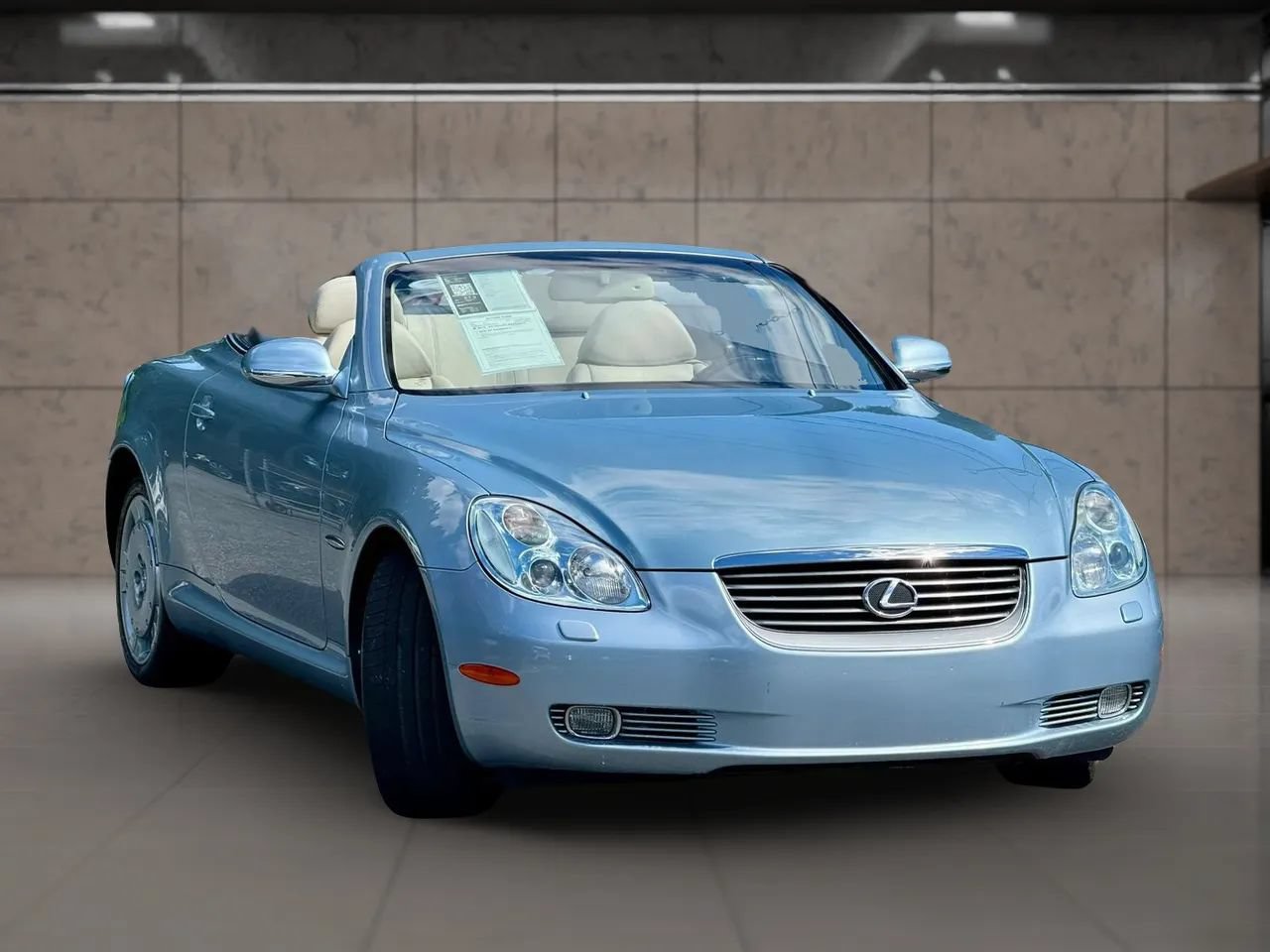 Used 2004 Lexus SC 430 Convertible RWD image 18