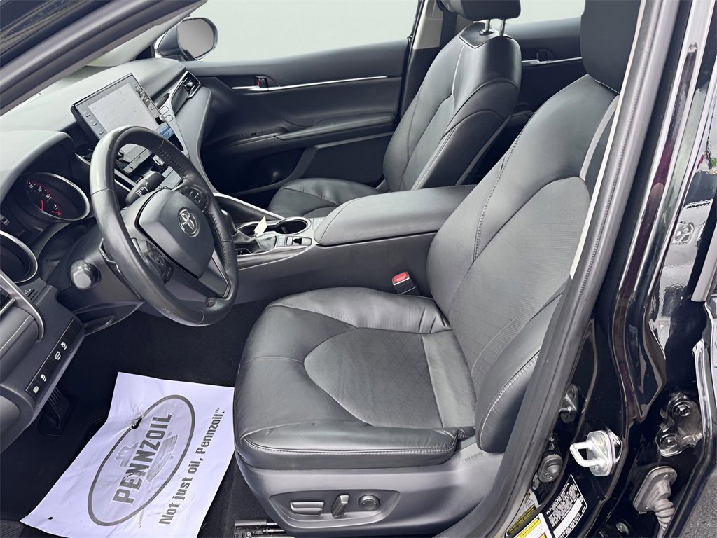 Used 2024 Toyota Camry XSE image 8