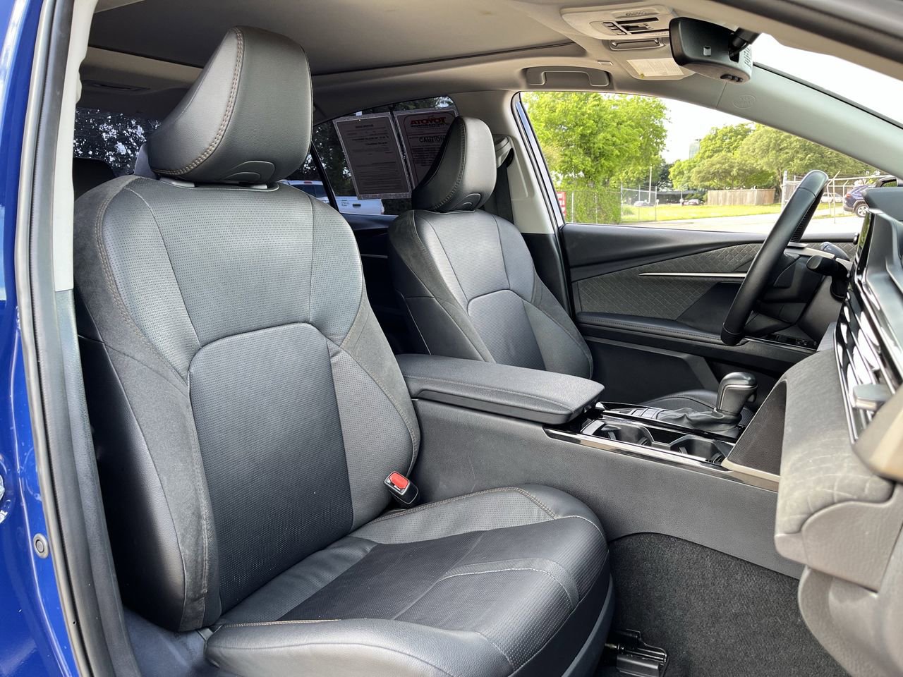 Used 2025 Toyota Camry XLE w/ Premium Package image 25