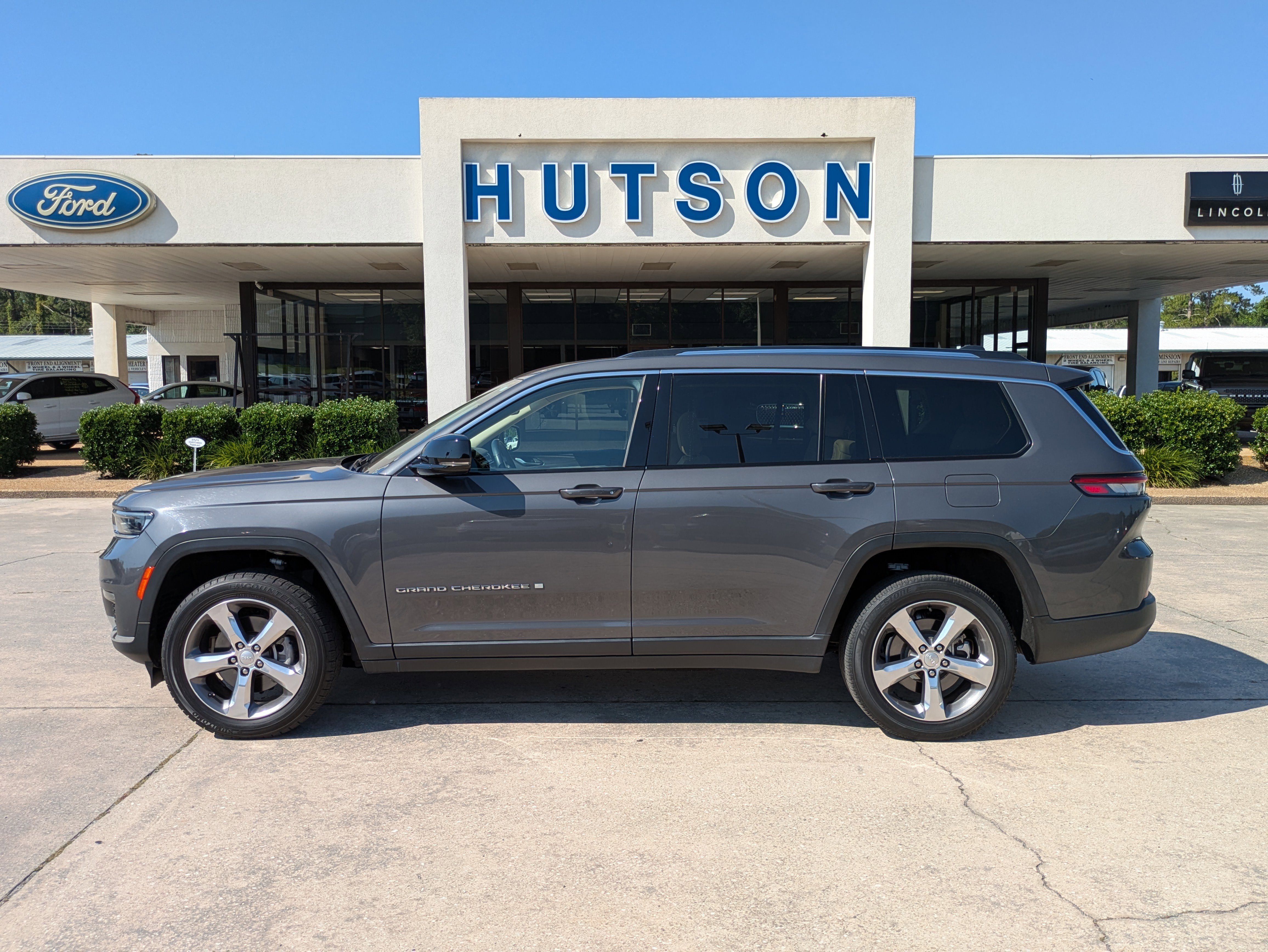 Used 2022 Jeep Grand Cherokee L Limited