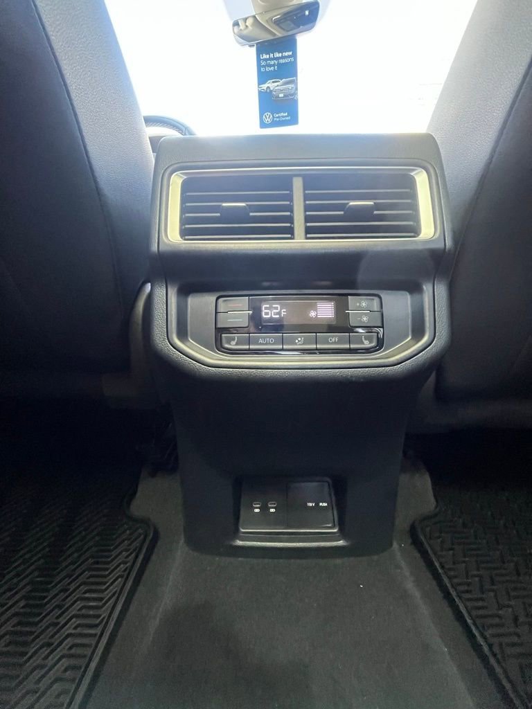 Certified 2025 Volkswagen Atlas SEL image 14