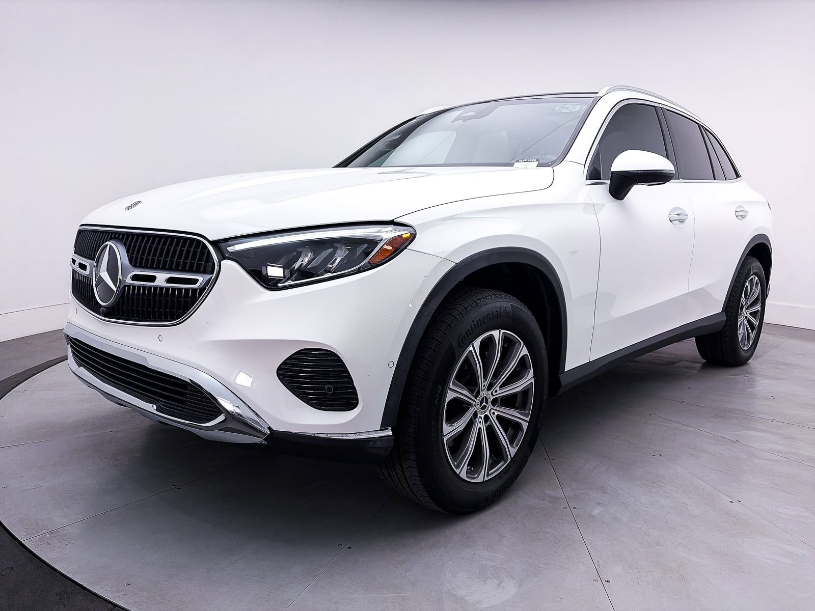 Used 2023 Mercedes-Benz GLC 300 image 12