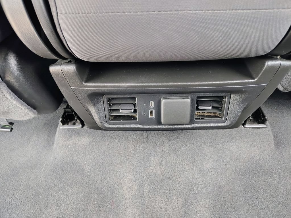 Used 2025 Chevrolet Silverado 2500 LT w/ Convenience Package AWD/4WD image 46