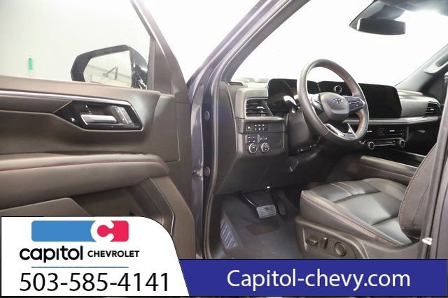 Used 2025 Chevrolet Tahoe RST AWD/4WD image 10