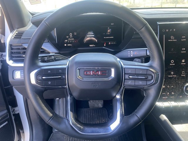 Used 2025 GMC Acadia Elevation w/ Elevation Premium Package image 21