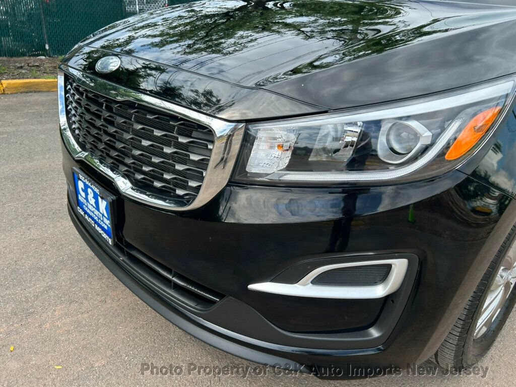 Used 2019 Kia Sedona L FWD image 20