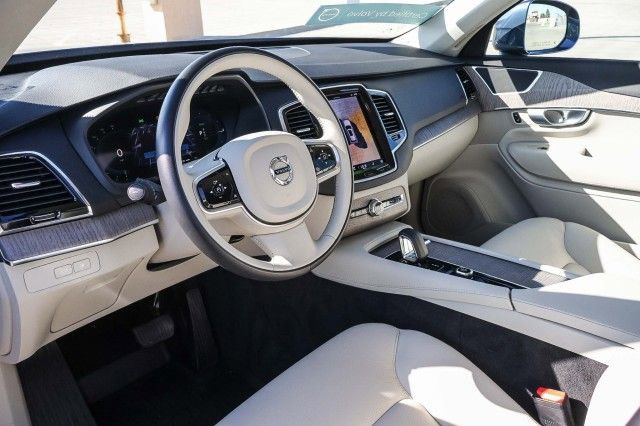 Used 2024 Volvo XC90 T8 Plus w/ Protection Package Premier image 19