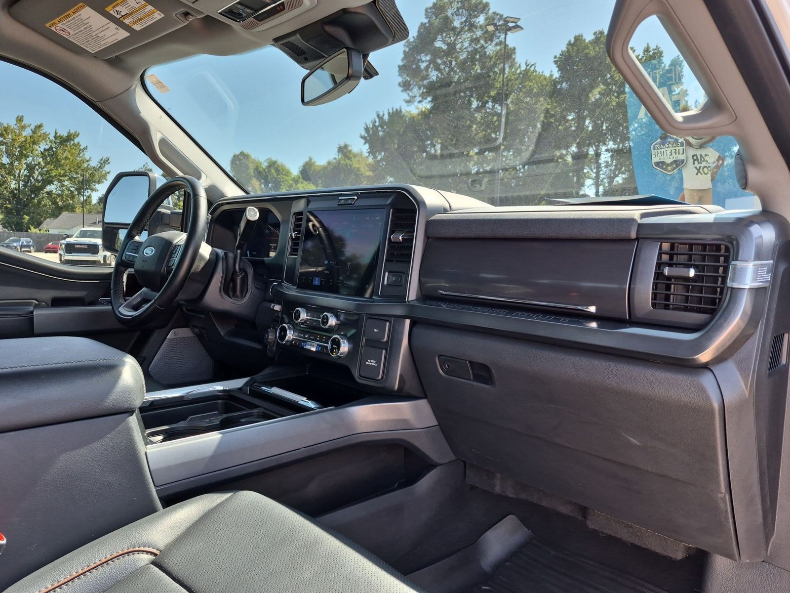 Used 2025 Ford F250 Lariat w/ Chrome Package AWD/4WD image 31