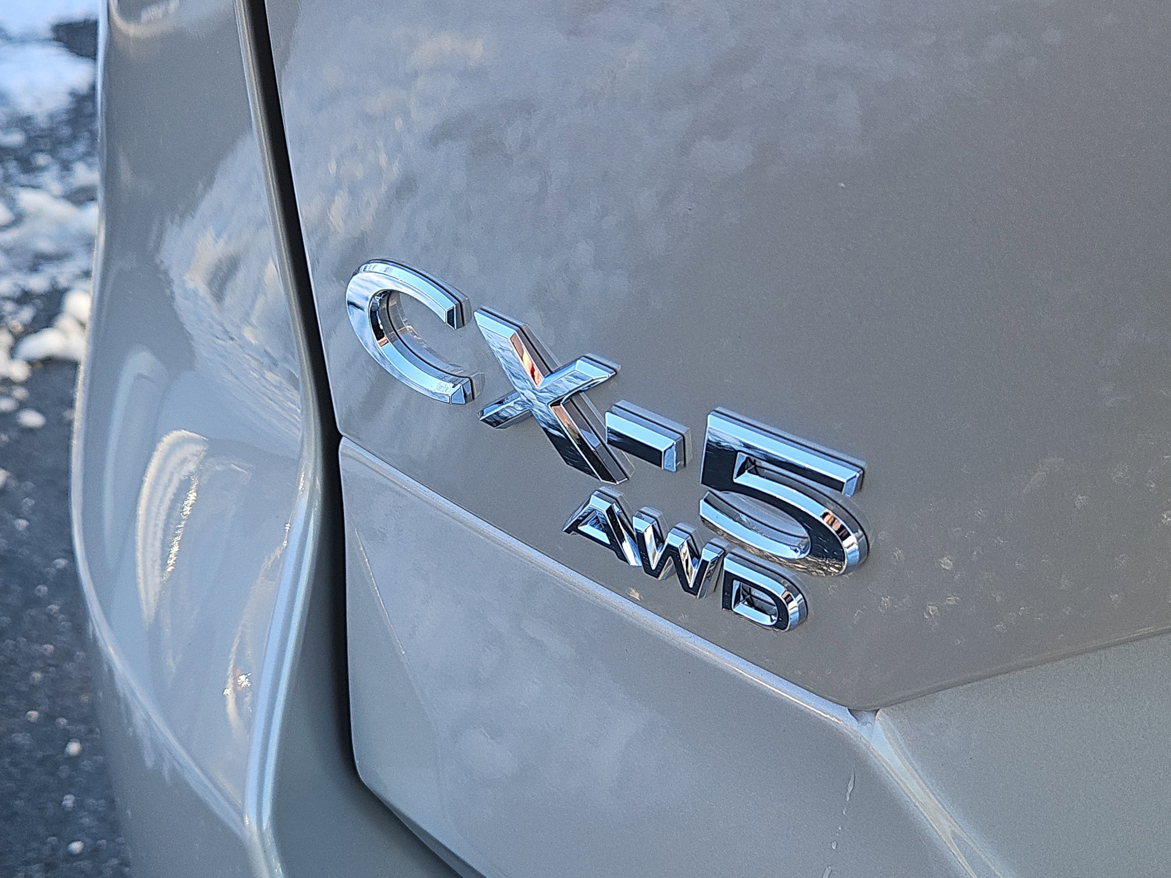 New 2025 MAZDA CX-5 AWD 2.5 S w/ Preferred Package image 4