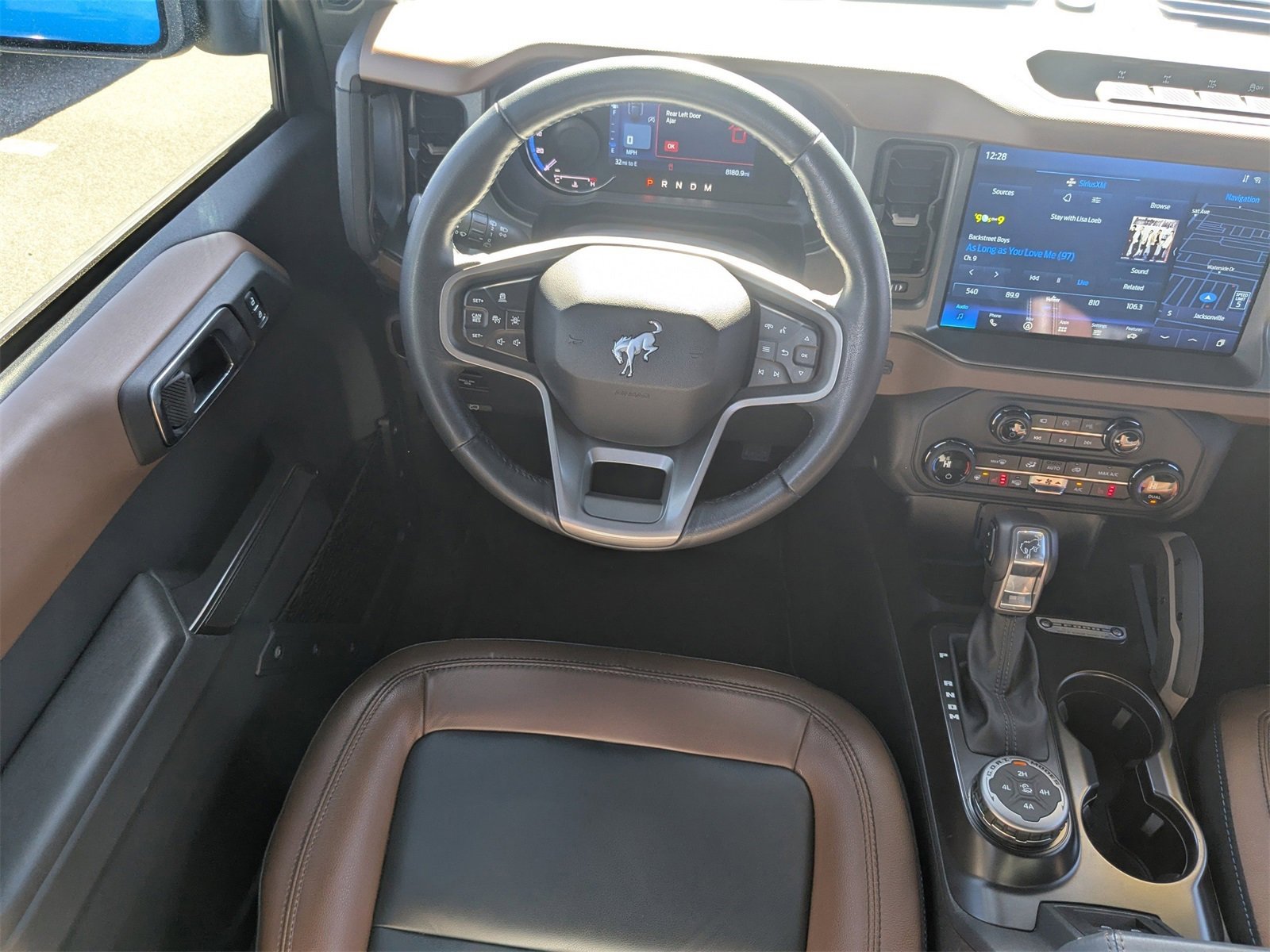 Certified 2024 Ford Bronco Outer Banks w/ Sasquatch Package image 17