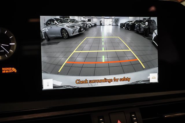 Certified 2025 Lexus ES 300h w/ Premium Package FWD image 15