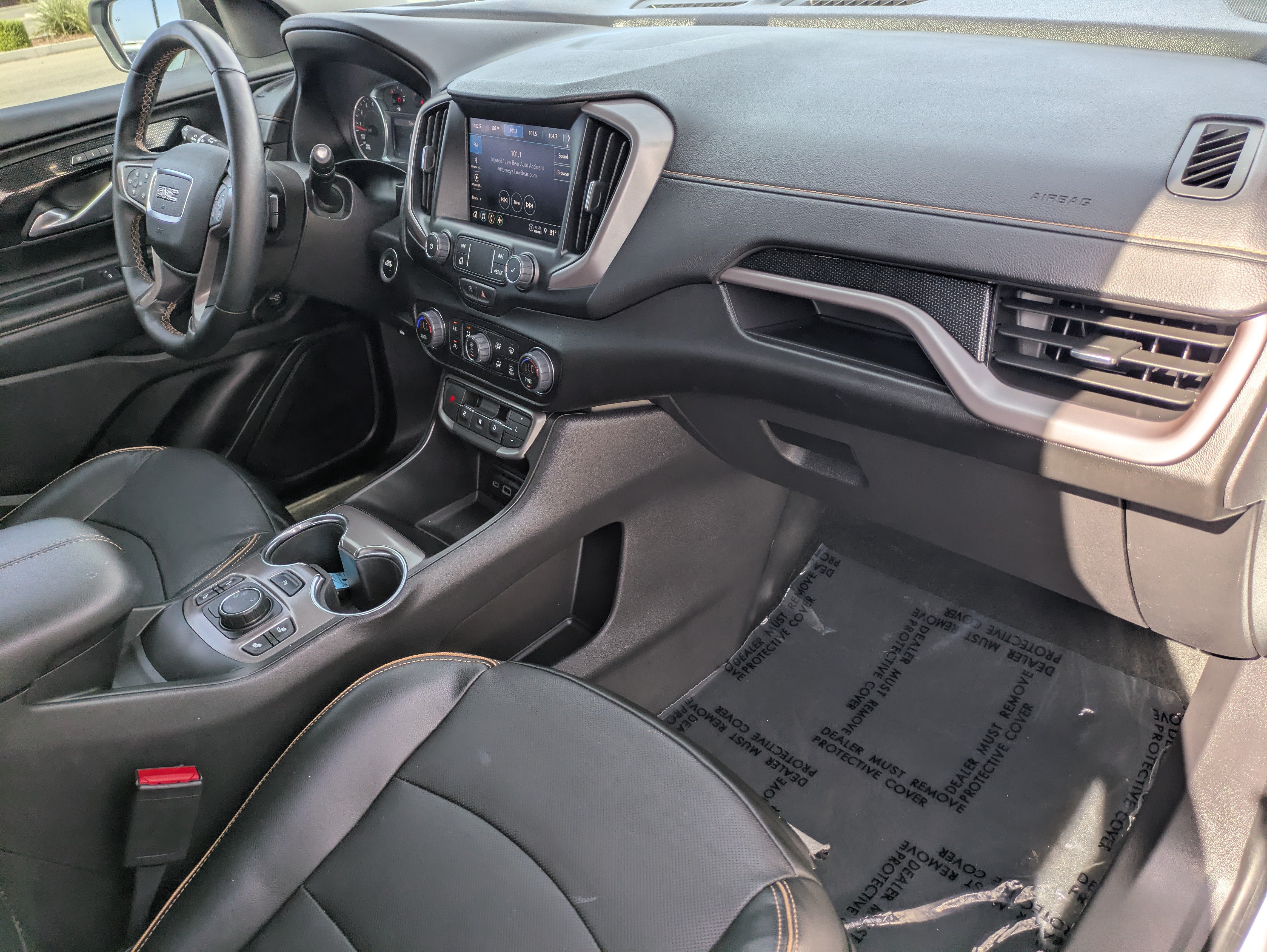 Used 2024 GMC Terrain AT4 w/ Tech Package AWD/4WD image 13