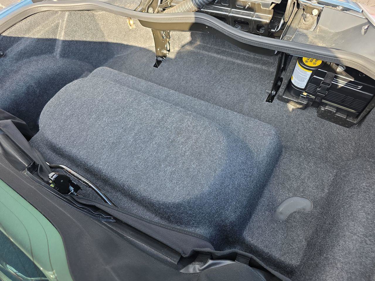 Used 2007 Saturn Sky ROADSTER w/ Premium Trim Pkg image 15