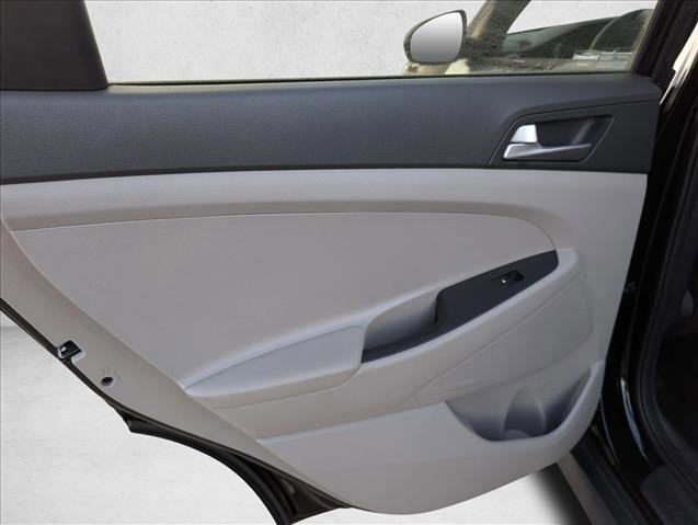 Used 2020 Hyundai Tucson Value w/ Cargo Package image 17