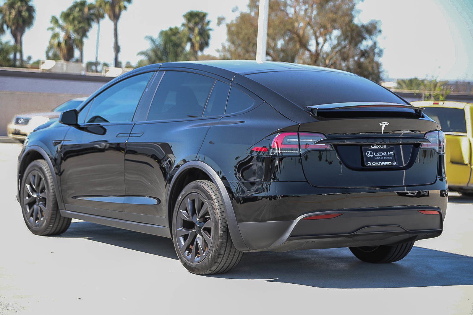 Used 2023 Tesla Model X image 5