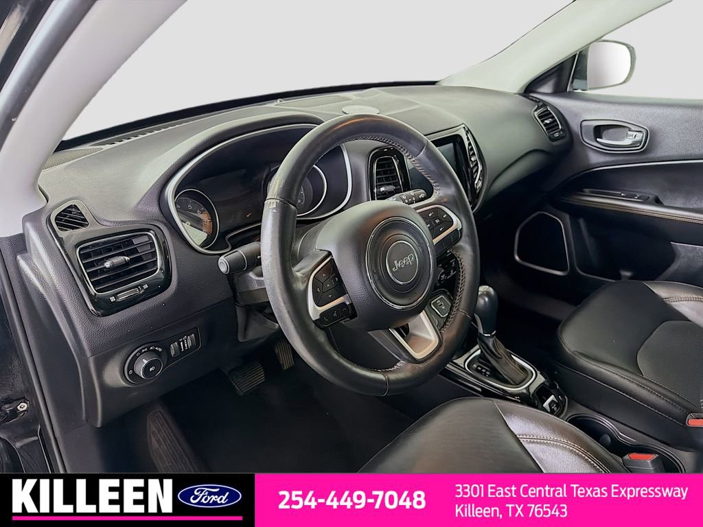 Used 2018 Jeep Compass Limited w/ Navigation Group image 10