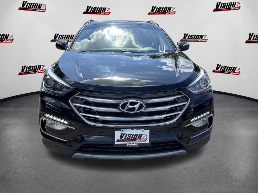 Used 2017 Hyundai Santa Fe Sport 2.0T FWD image 2