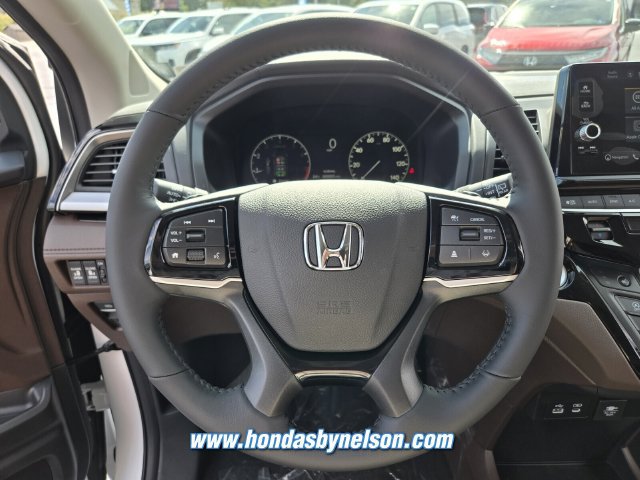 New 2027 Honda Odyssey Touring image 13
