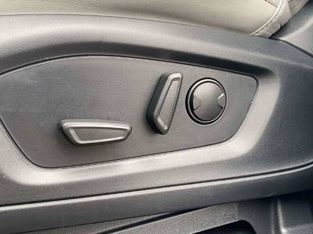 New 2026 Ford Explorer Active w/ Active Comfort Package RWD image 13