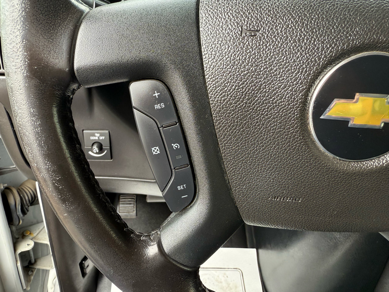 Used 2020 Chevrolet Express 2500 Extended w/ Communications Package image 15