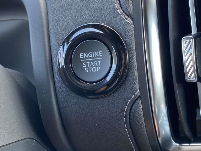 New 2026 Ford Expedition Platinum w/ Stealth Appearance Package AWD/4WD image 19