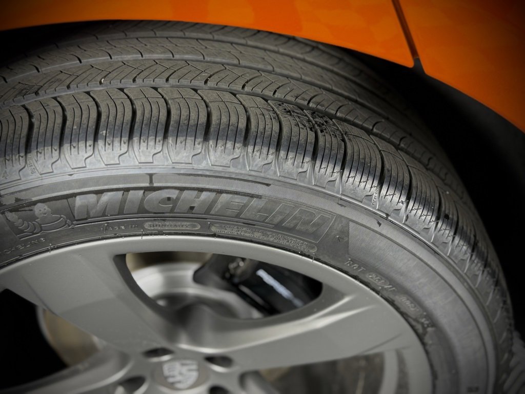 New 2025 Porsche Macan image 21