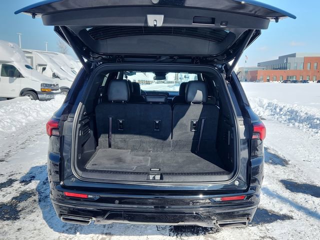 Used 2025 Buick Enclave Sport Touring image 29