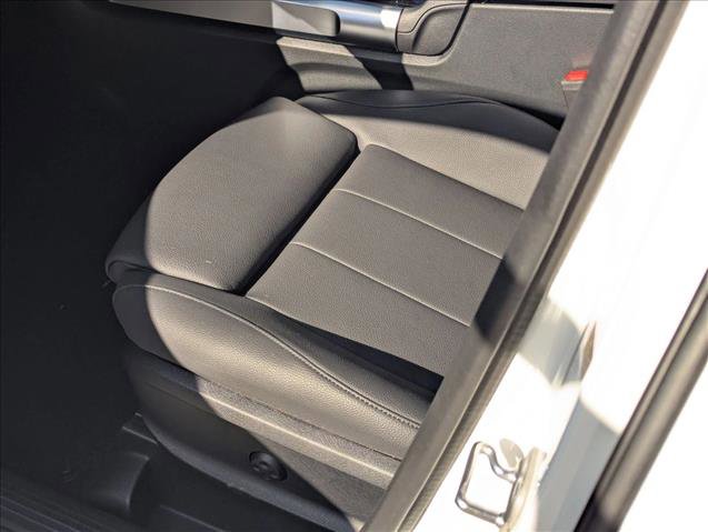 New 2026 Mercedes-Benz GLB 250 image 4