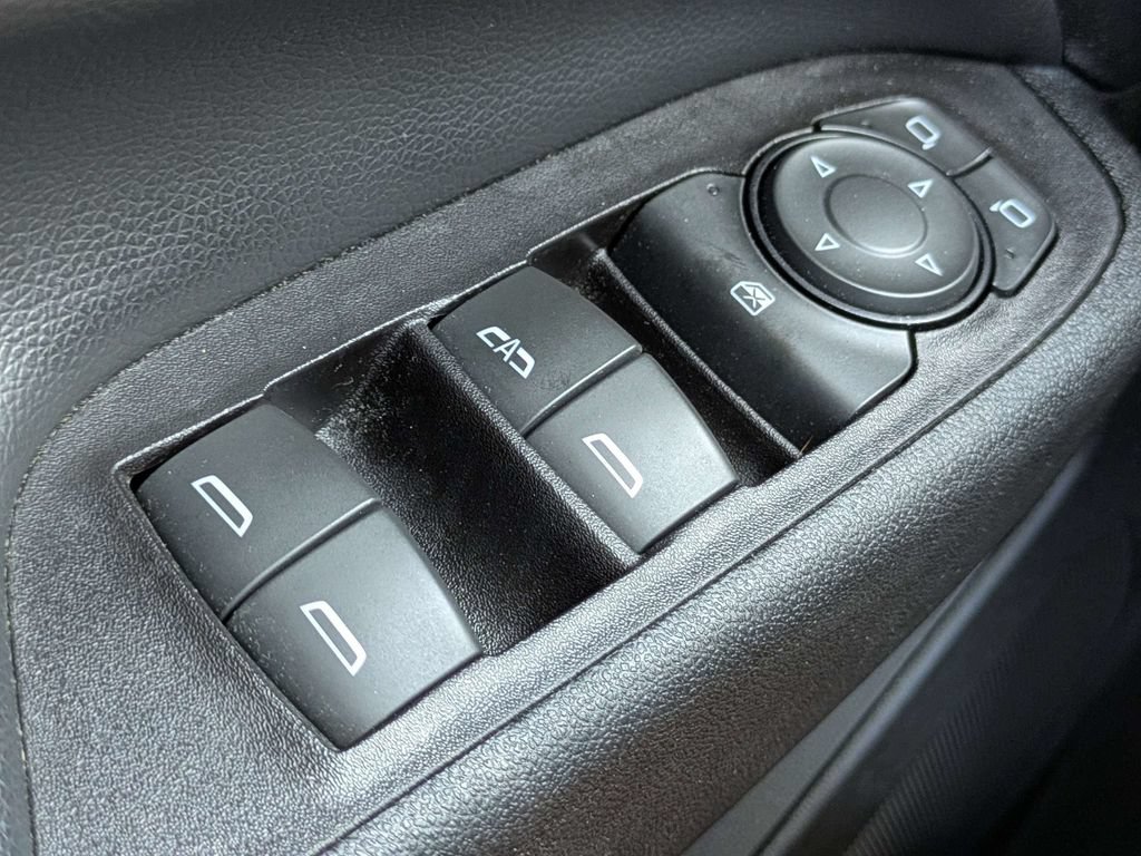 Used 2018 Chevrolet Equinox LT w/ Sun & Infotainment Package AWD/4WD image 25