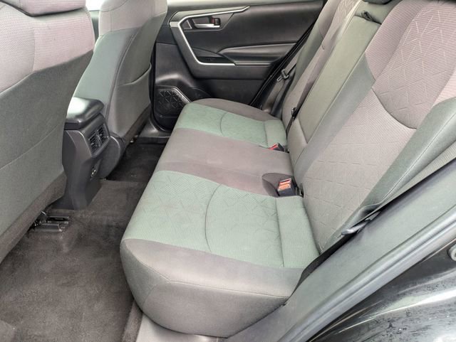 Used 2023 Toyota RAV4 XLE image 25