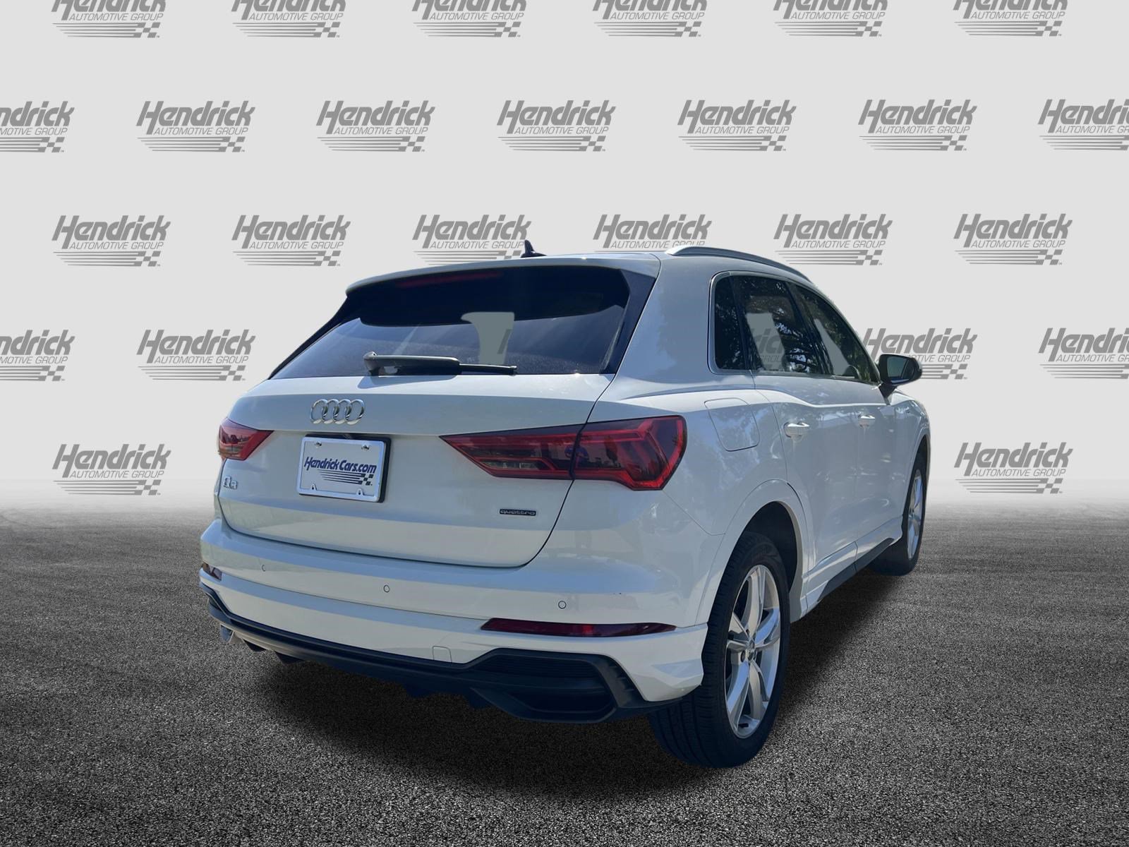 Used 2020 Audi Q3 2.0T Premium Plus image 11