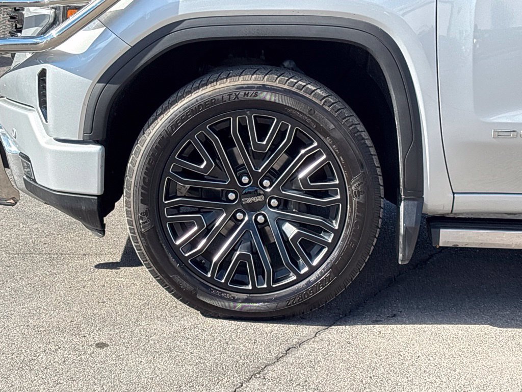 Used 2022 GMC Sierra 1500 Denali Ultimate AWD/4WD image 9