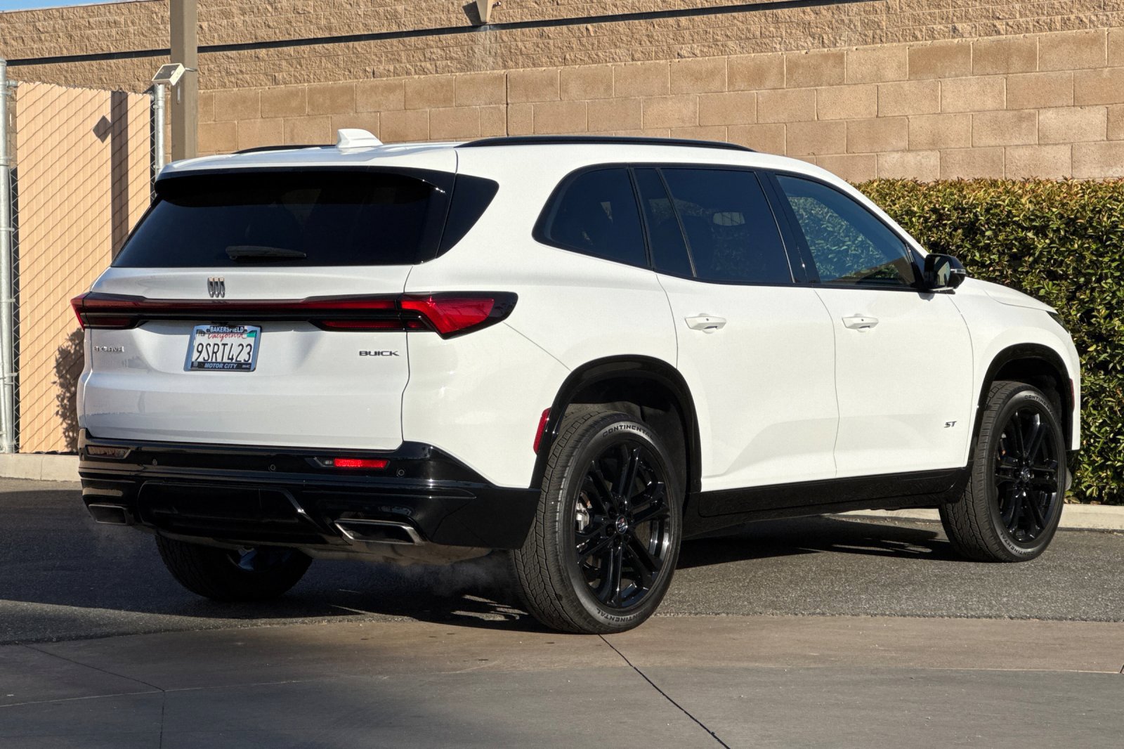Certified 2025 Buick Enclave Sport Touring FWD image 4