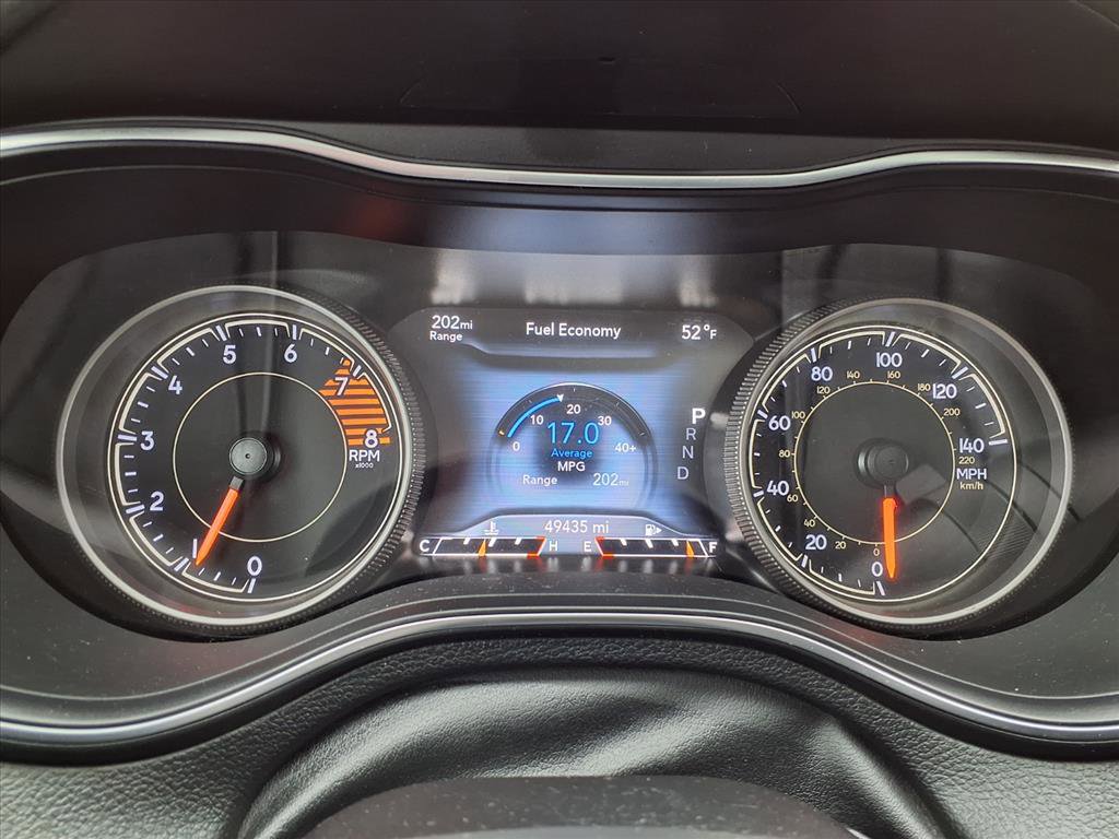 Used 2019 Jeep Cherokee Trailhawk w/ Comfort/Convenience Group image 18