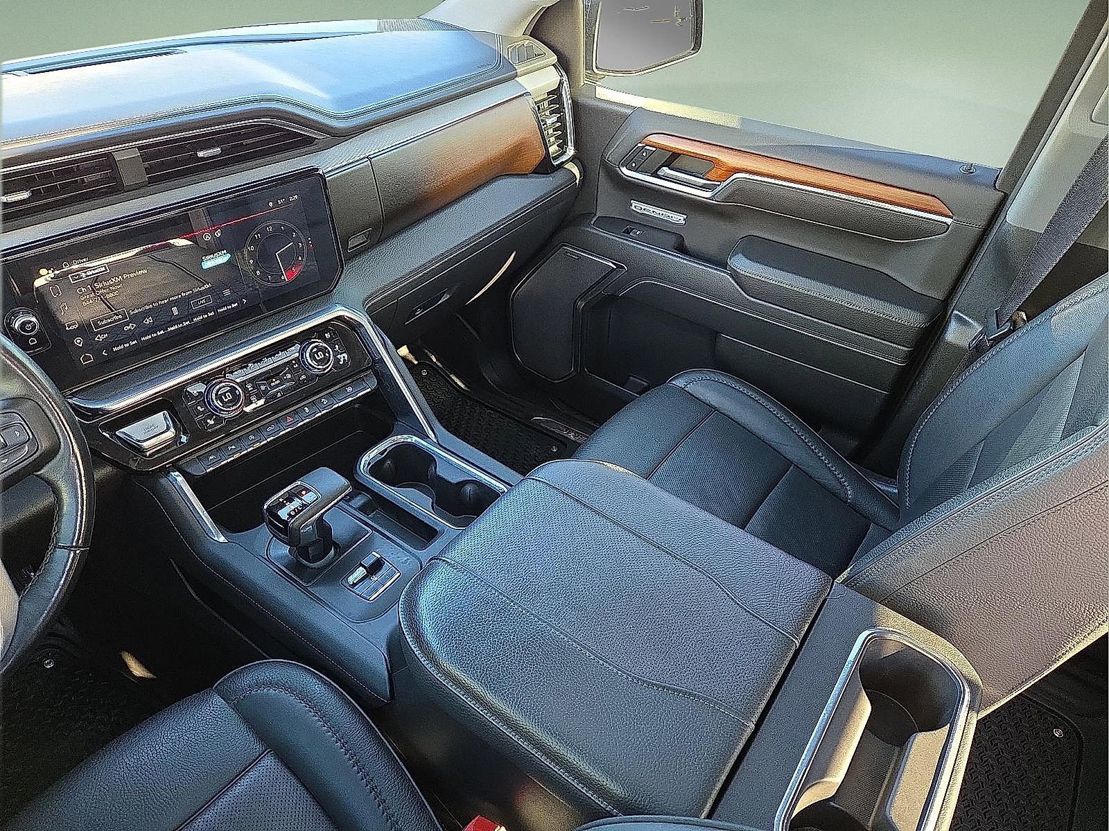 Used 2023 GMC Sierra 1500 Denali w/ Denali Reserve Package image 12